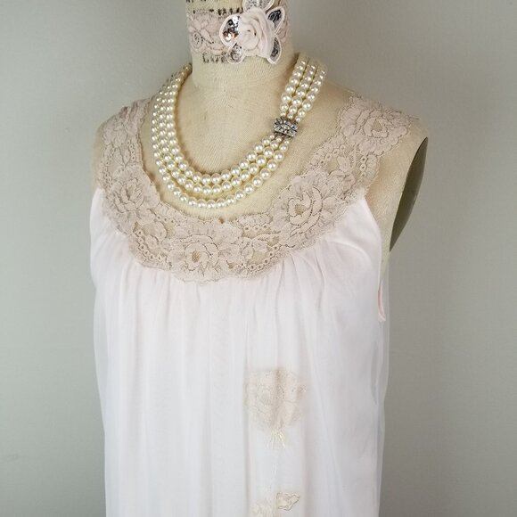 Romantic Vintage 1950's Pale Pink Babydoll Nightgown by Aristocraft * Medium - Picture 3 of 11